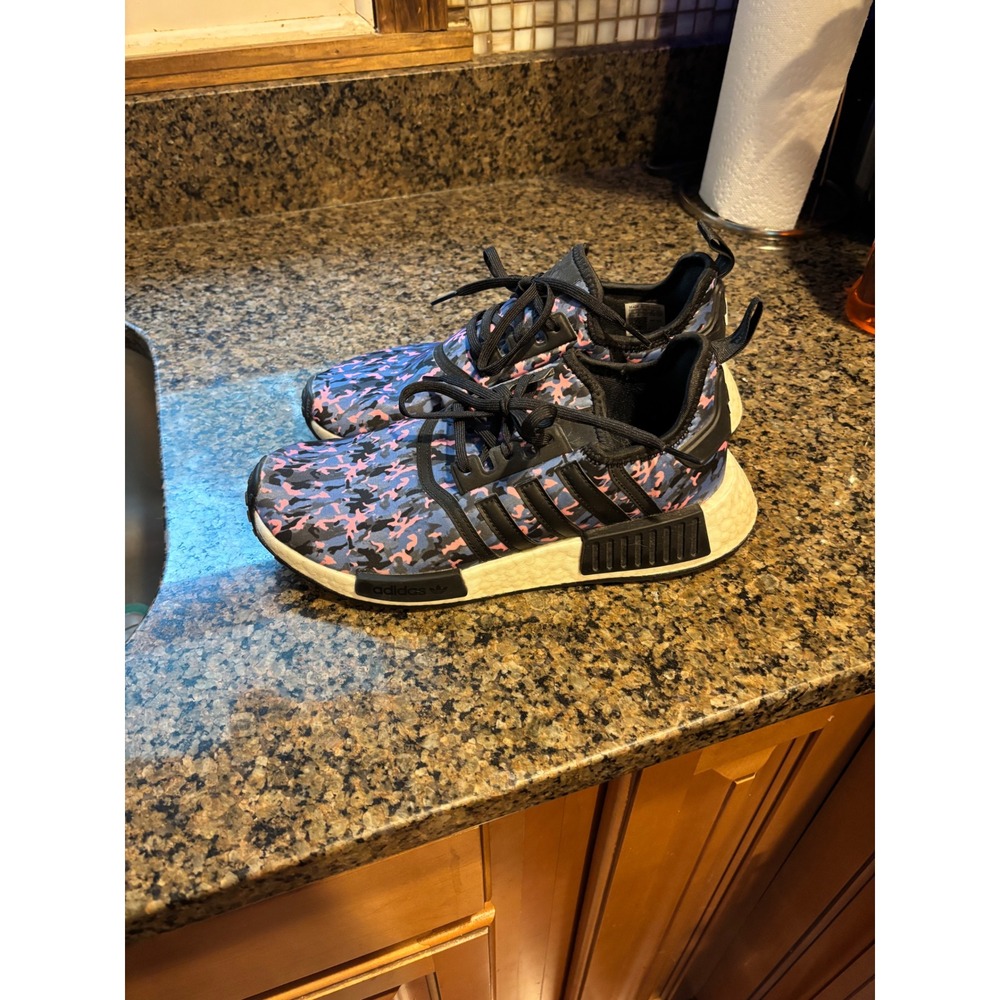 Adidas NMD R1 Kids Sneakers Pink Blue Black Camo Athletic Shoes G27643 6.5